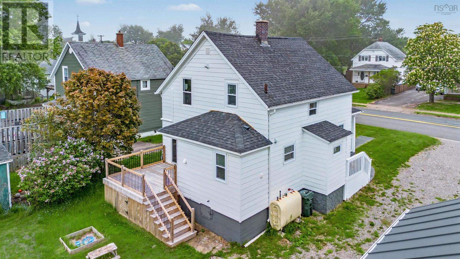 3481 Ellsworth Avenue - 4