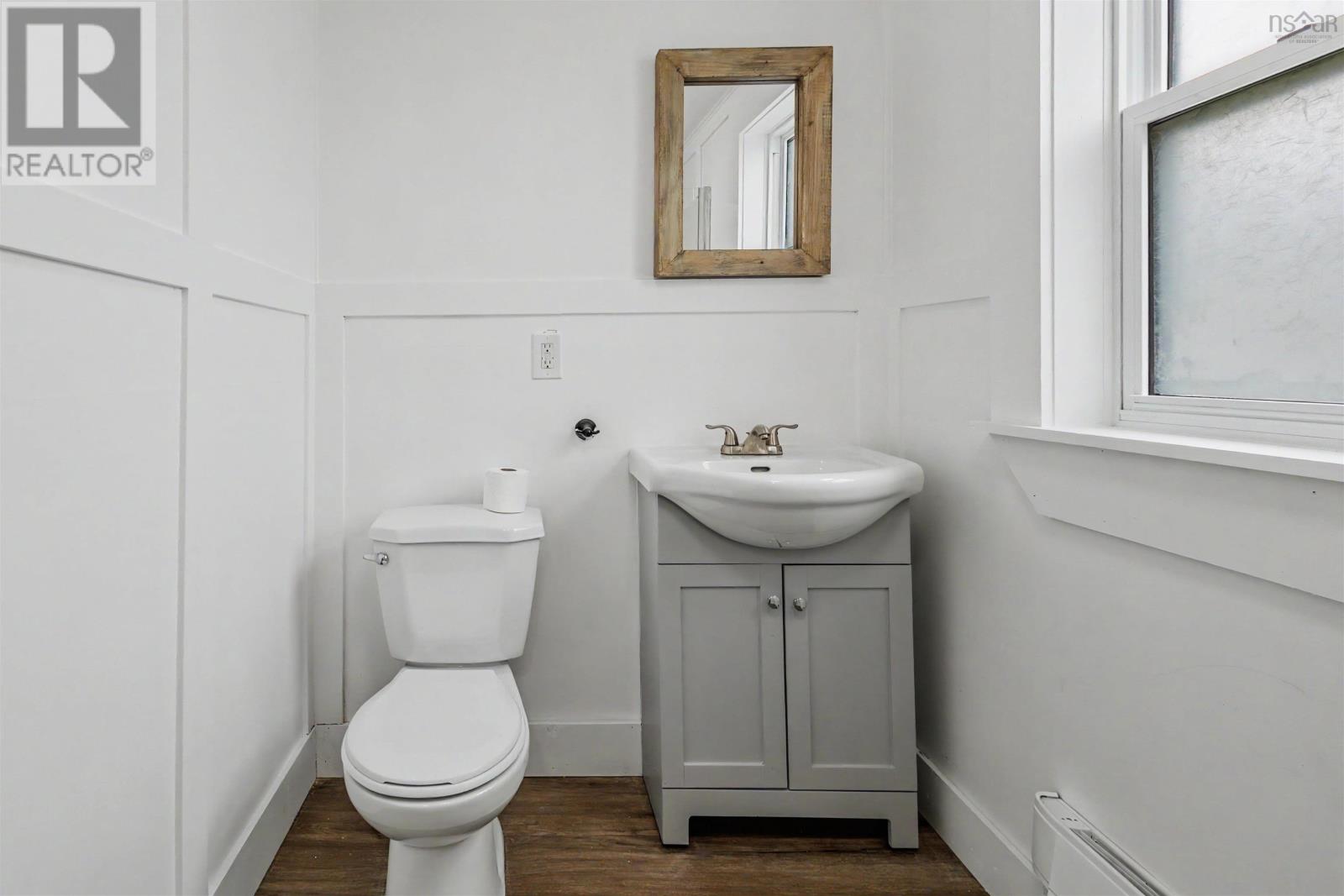 3481 Ellsworth Avenue - 22