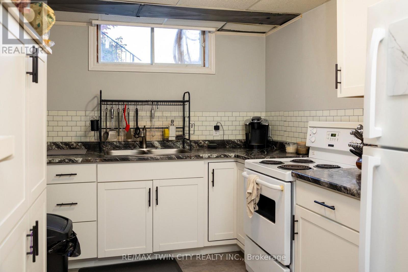 976 MCDOWELL ROAD E - 21