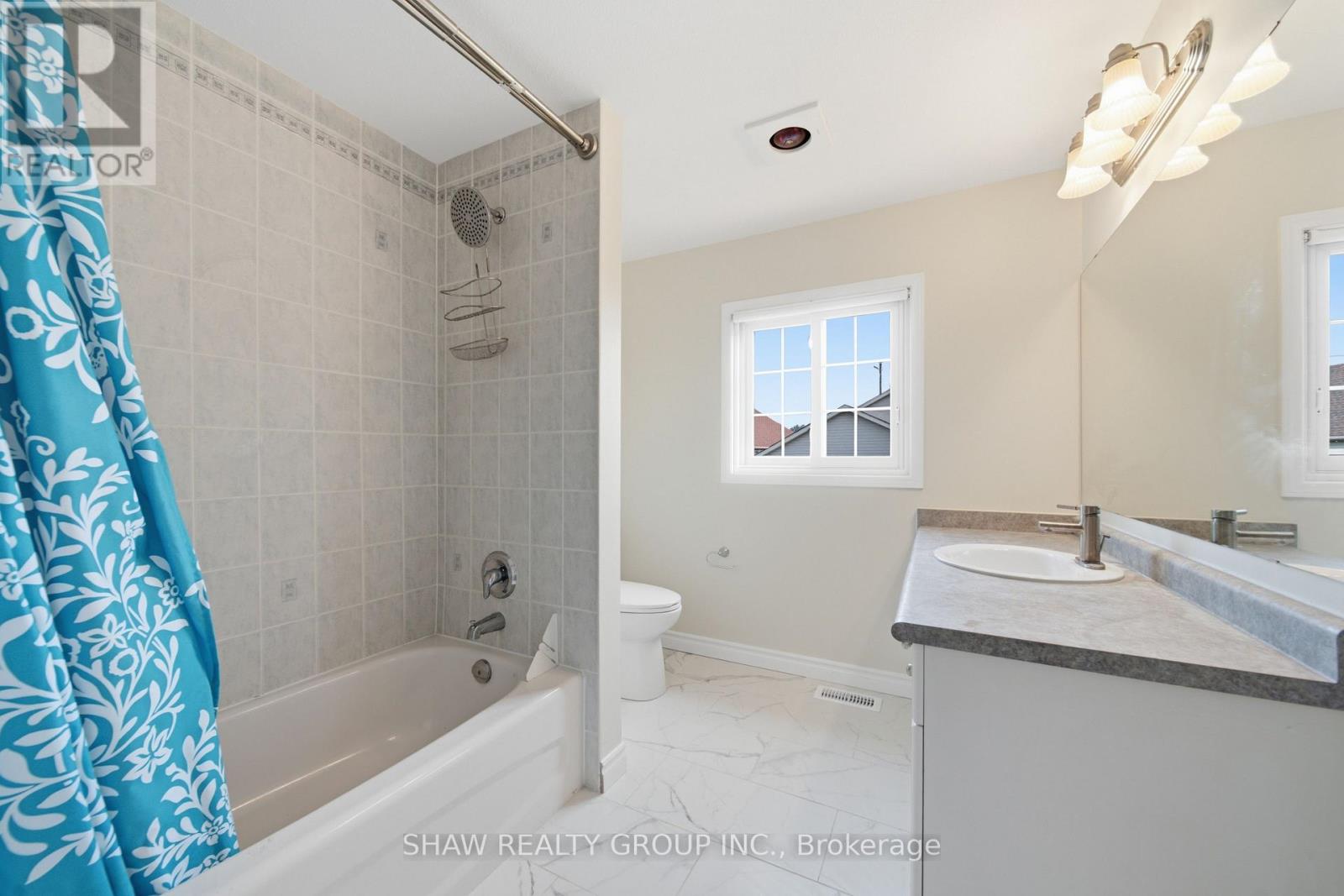 610 VIOLET STREET - Image 34
