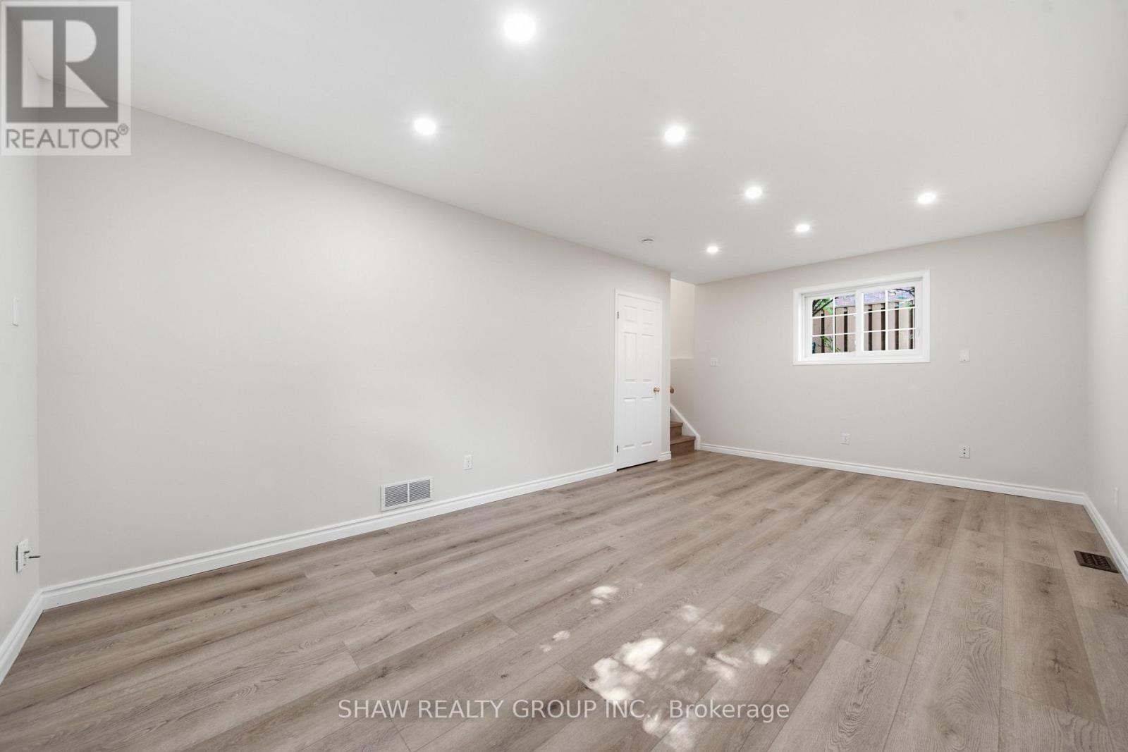 610 VIOLET STREET - Image 40