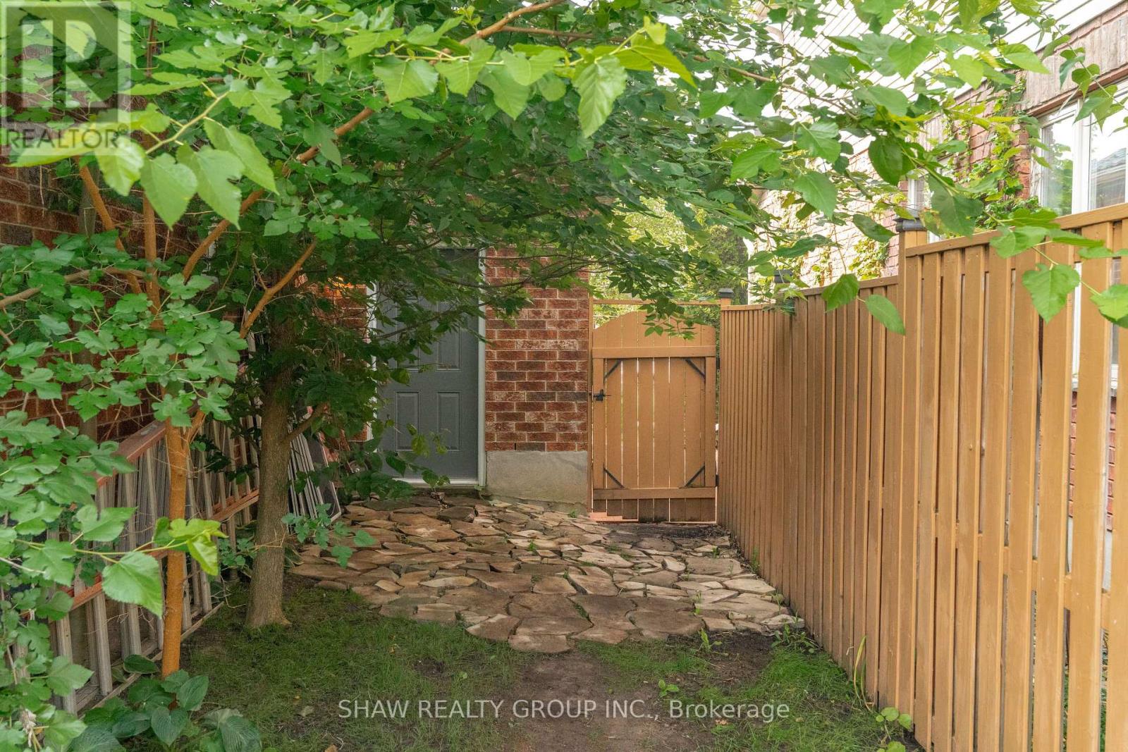 610 VIOLET STREET - Image 44
