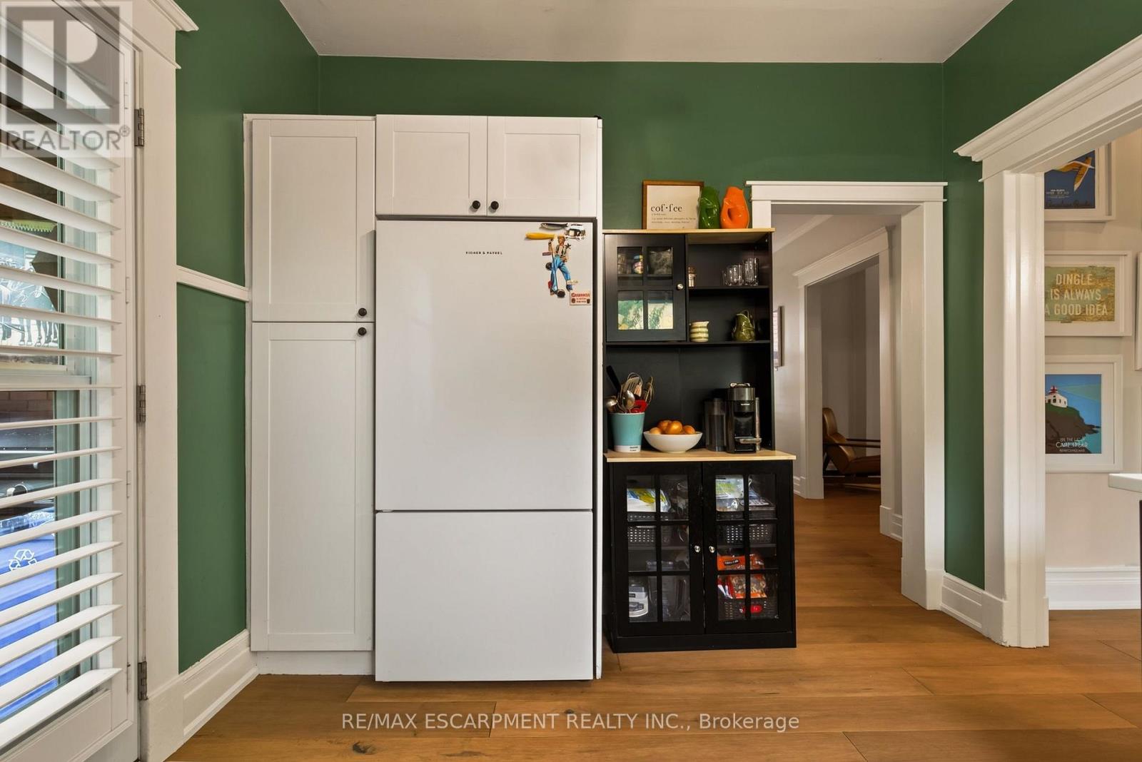 61 MOUNTAIN AVENUE - Image 18