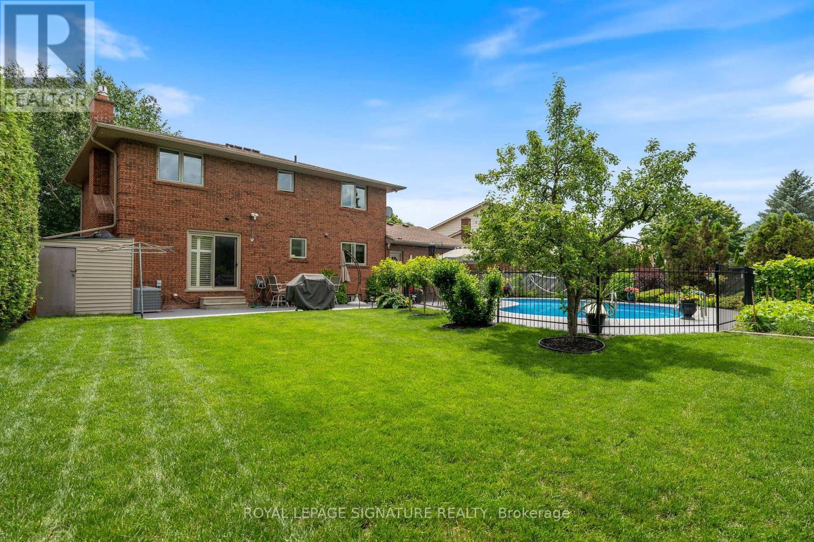 7 THOMSON ROAD - Image 37