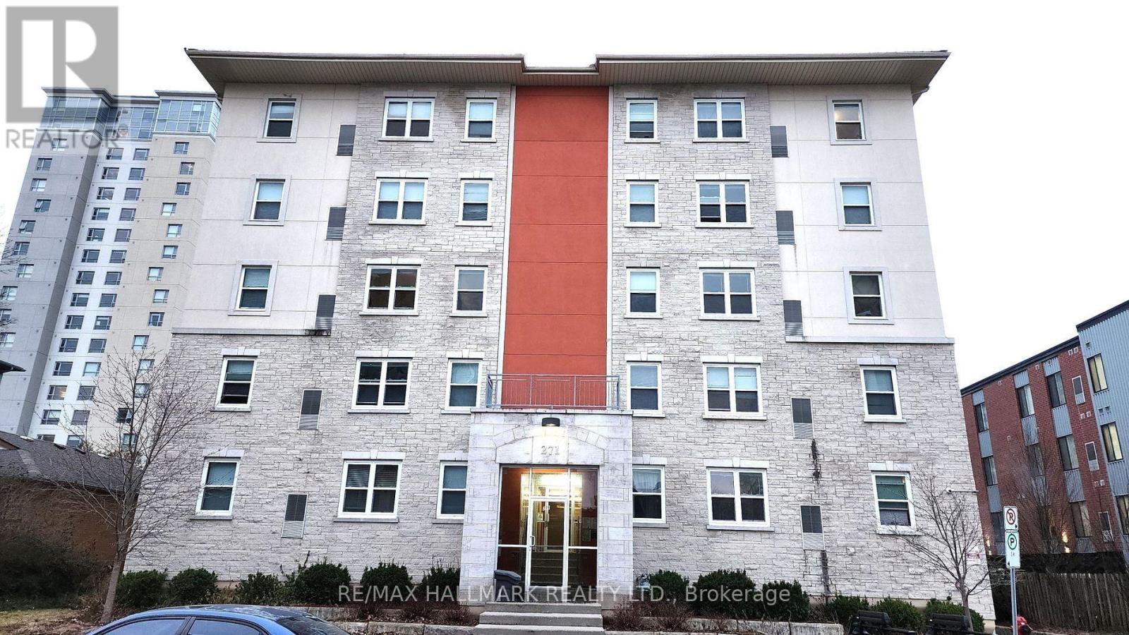 #301 271 LESTER STREET - 1