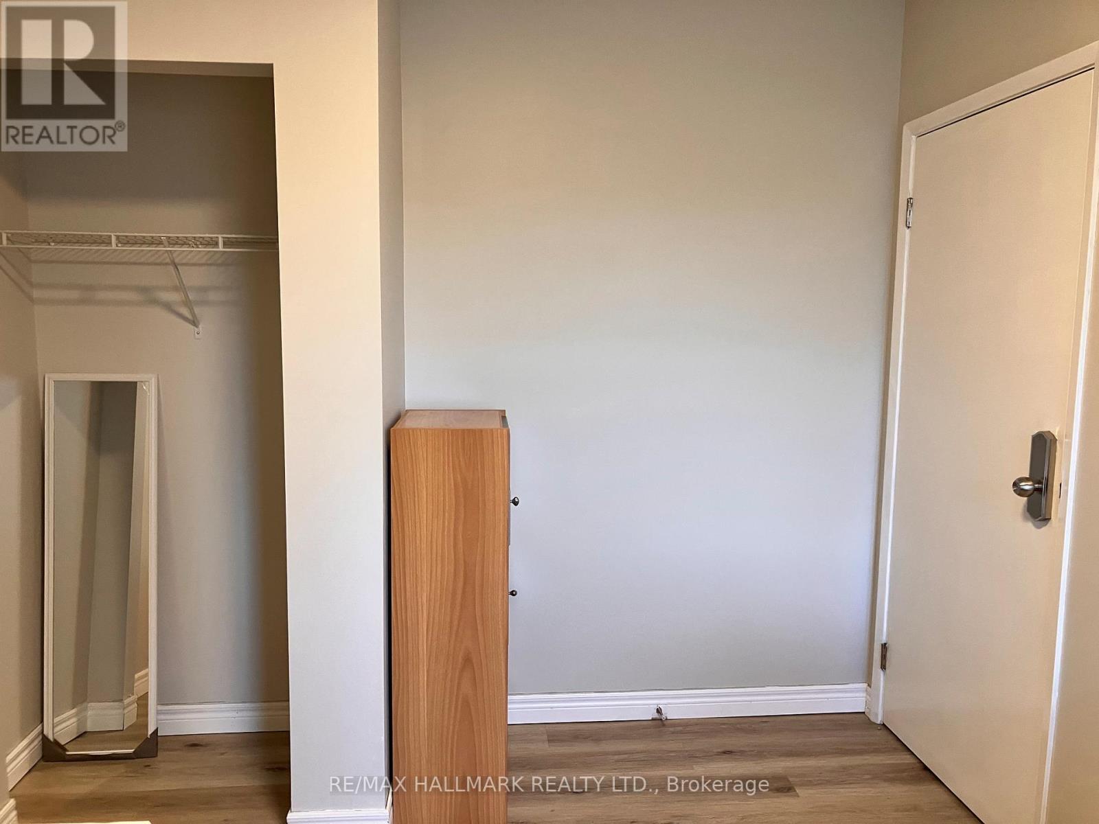 #301 271 LESTER STREET - 7