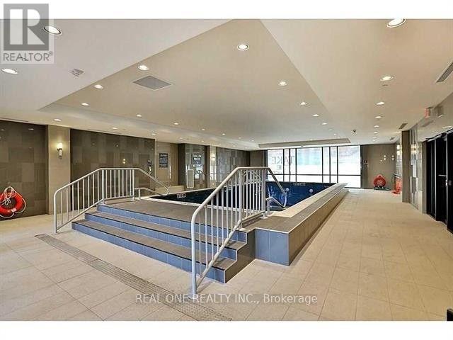 #503 150 MAIN STREET W - 23