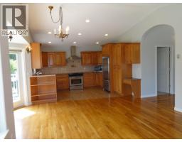 6217 Norwest Bay Road, Sechelt, BC V7Z0M2 Photo 6