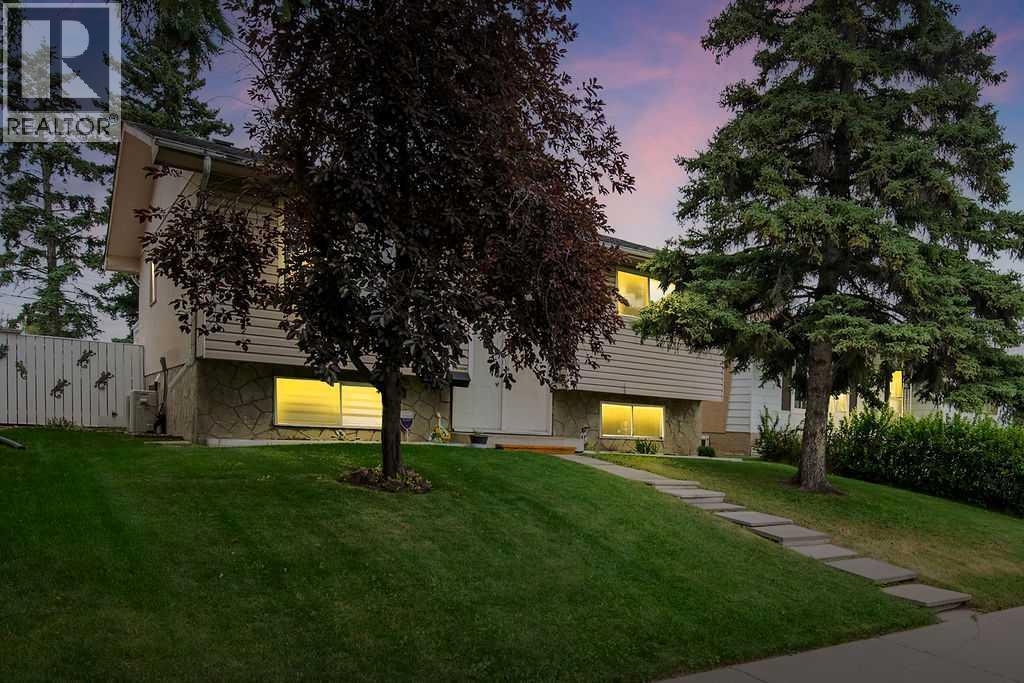 311 Penbrooke Crescent SE - 1