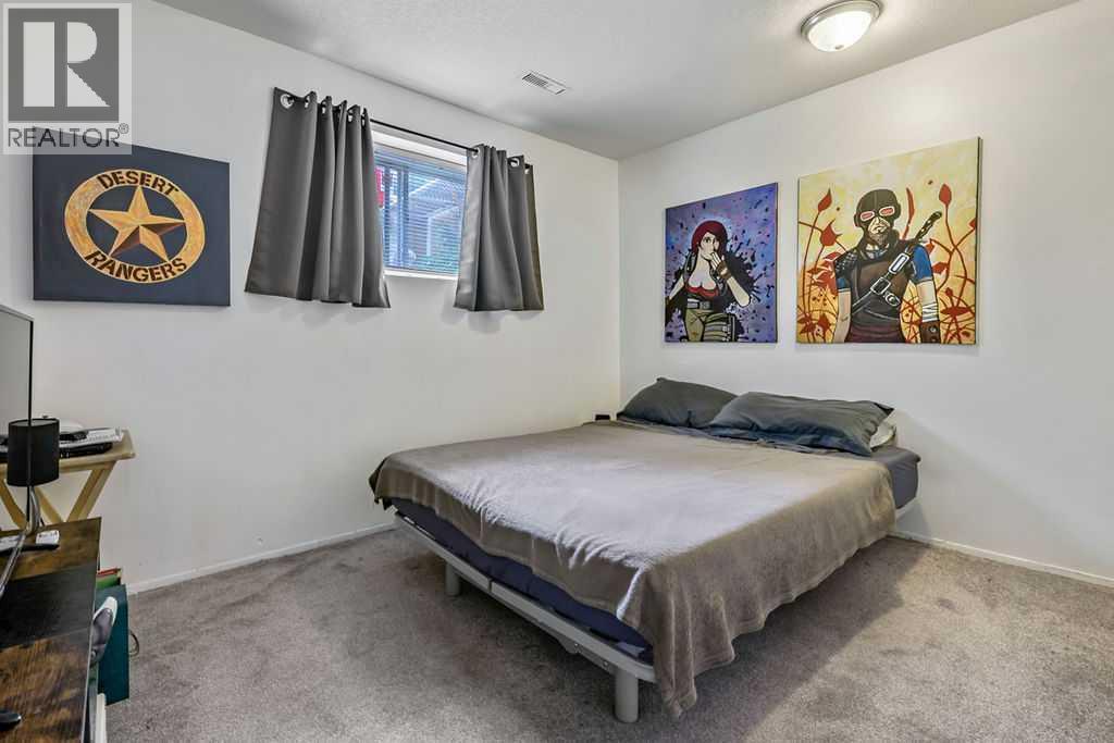 311 Penbrooke Crescent SE - 35