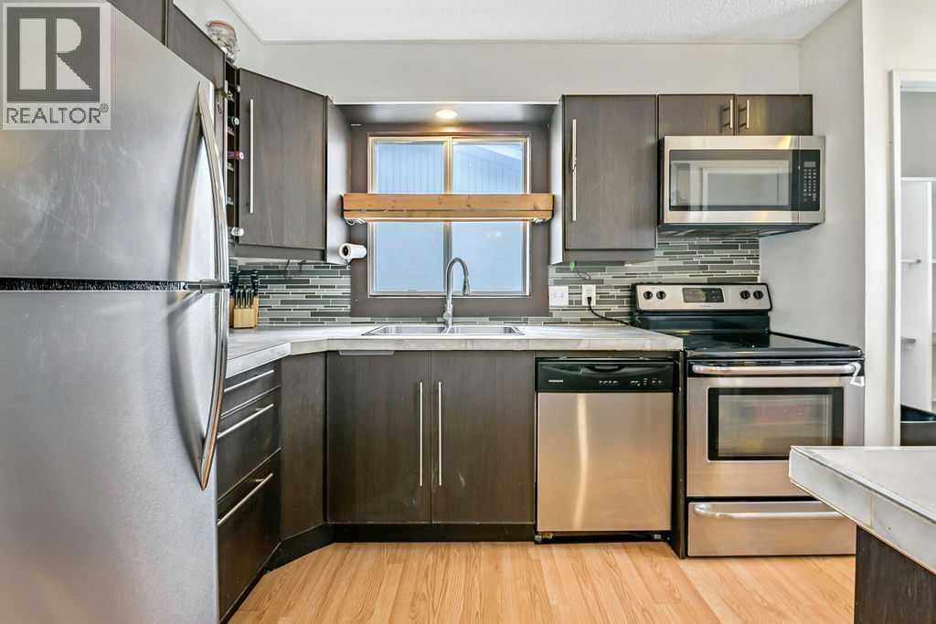 311 Penbrooke Crescent SE - Image 14