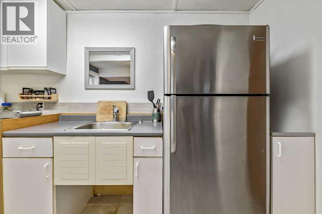 311 Penbrooke Crescent SE - 33