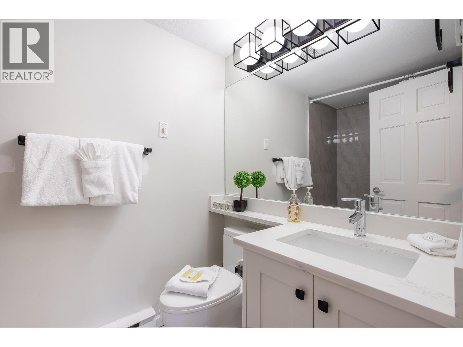 20 4355 NORTHLANDS BOULEVARD, Whistler