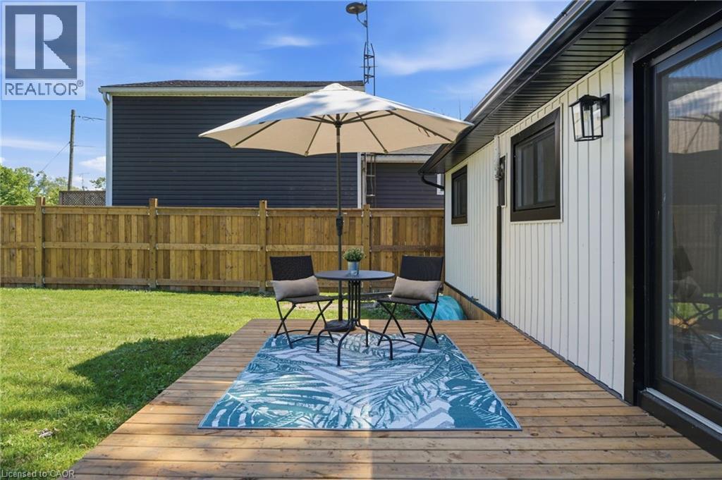 16 WESTMORELAND Lane - Image 34