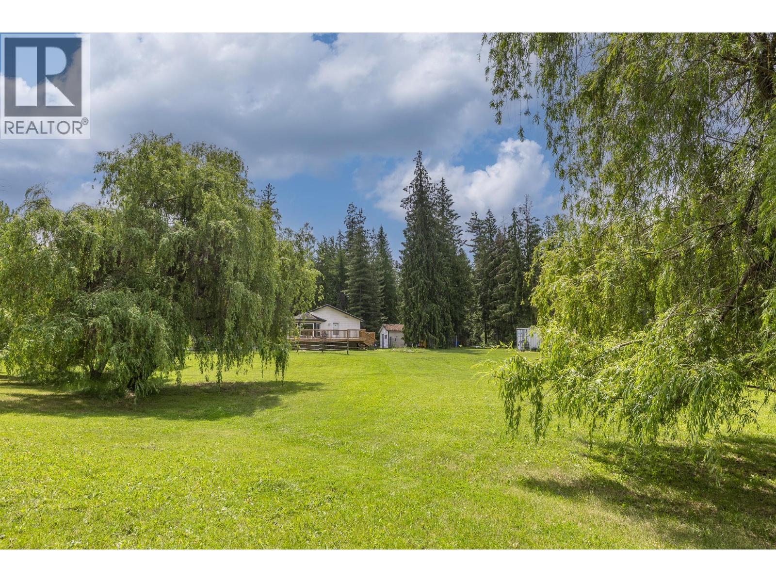 5060 Tatlow Road, Salmon Arm