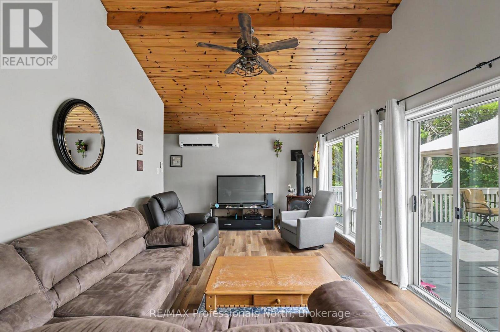 1034 ABLETT COURT - 13