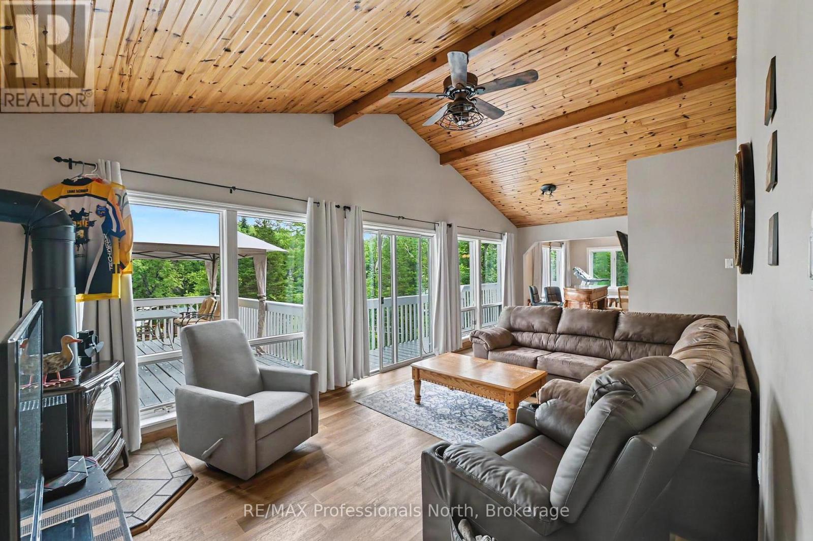 1034 ABLETT COURT - 10