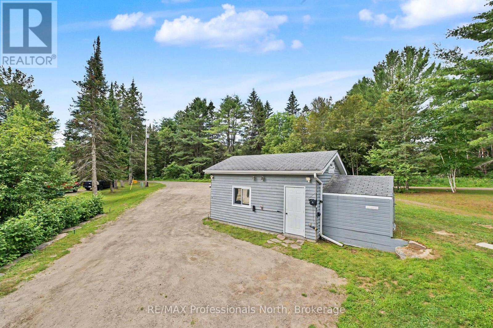 1034 ABLETT COURT - 28