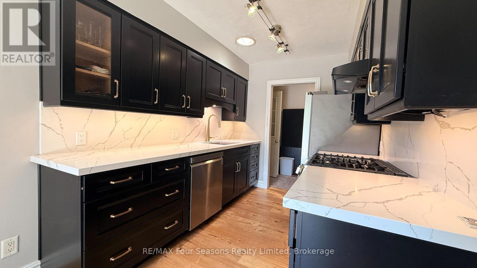 130 JEWEL BRIDGE ROAD - Image 16