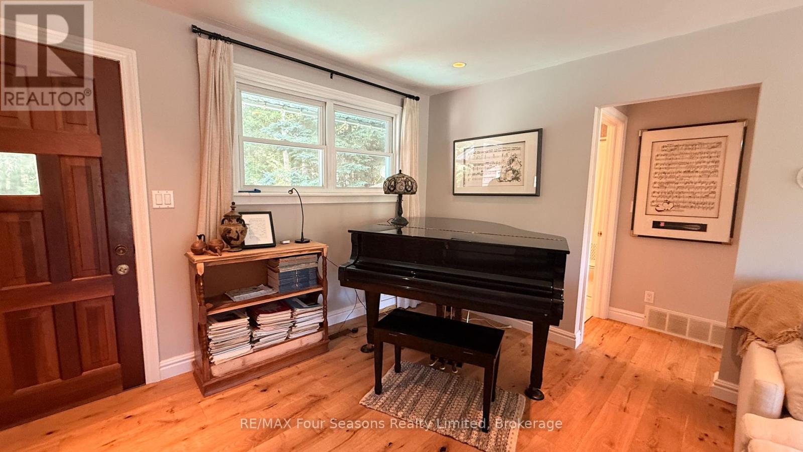 130 JEWEL BRIDGE ROAD - 28