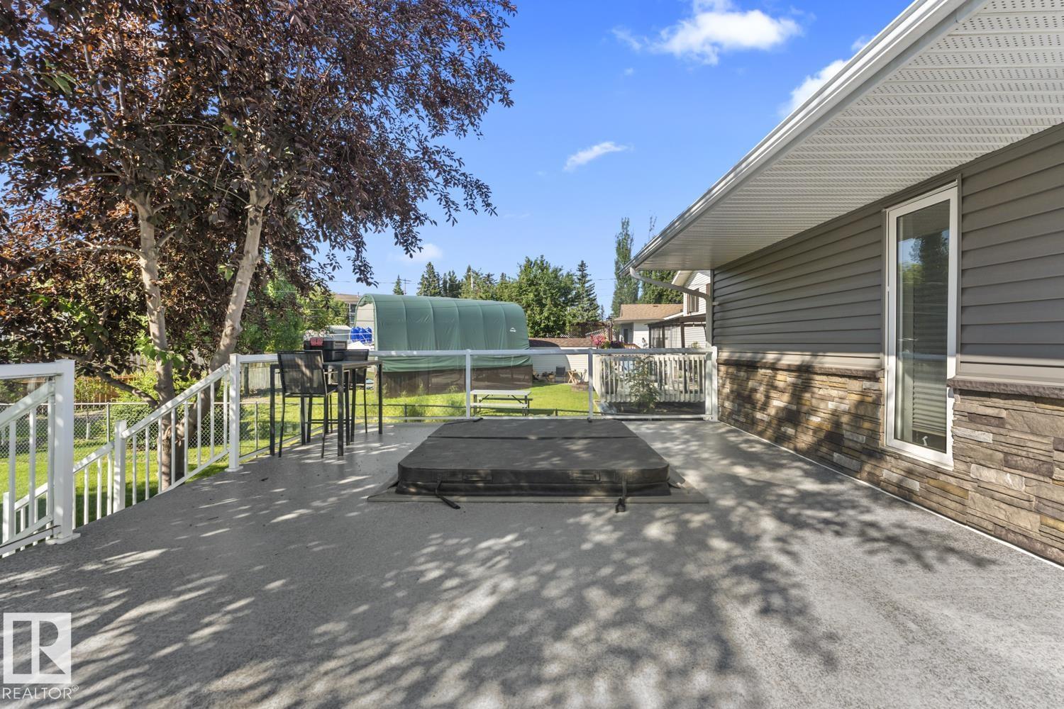 1303 5 AV - Image 30