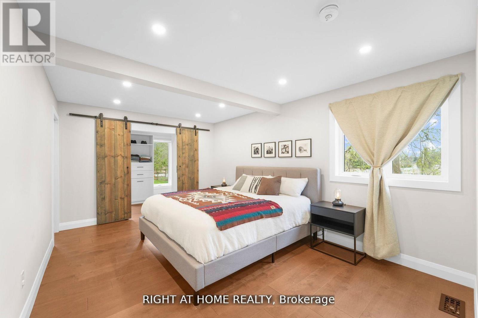 17083 WARDEN AVENUE - 11