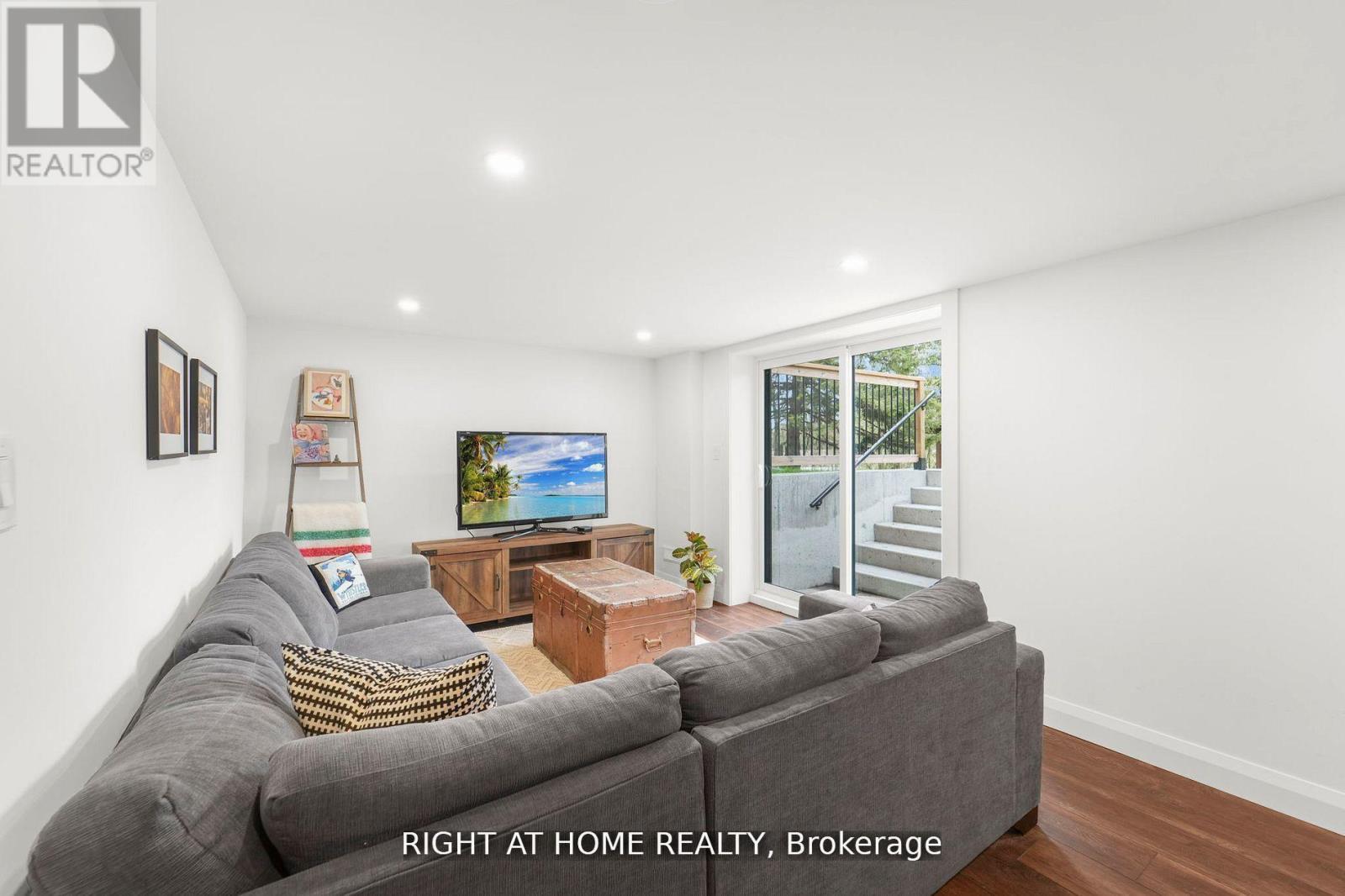 17083 WARDEN AVENUE - Image 17