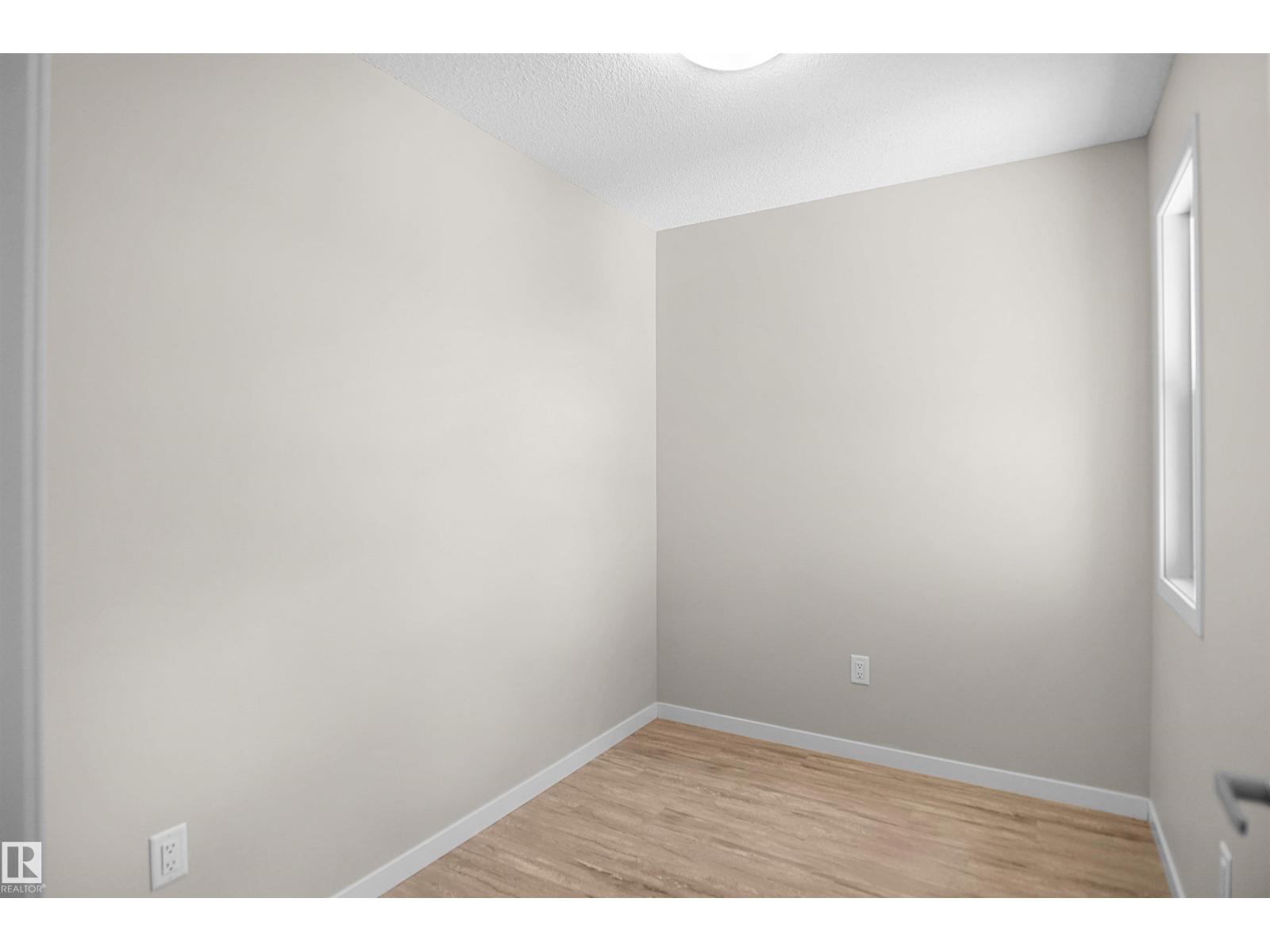 17639 120 Street NW - Photo 22