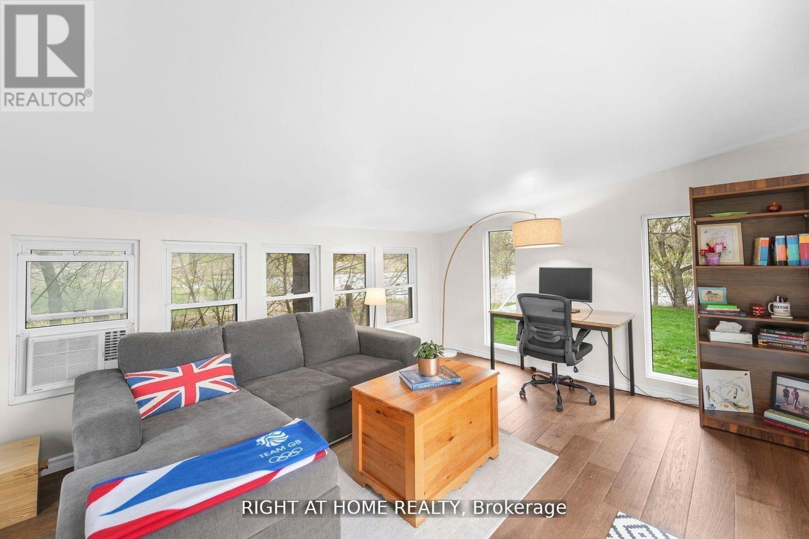 17083 WARDEN AVENUE - Image 25