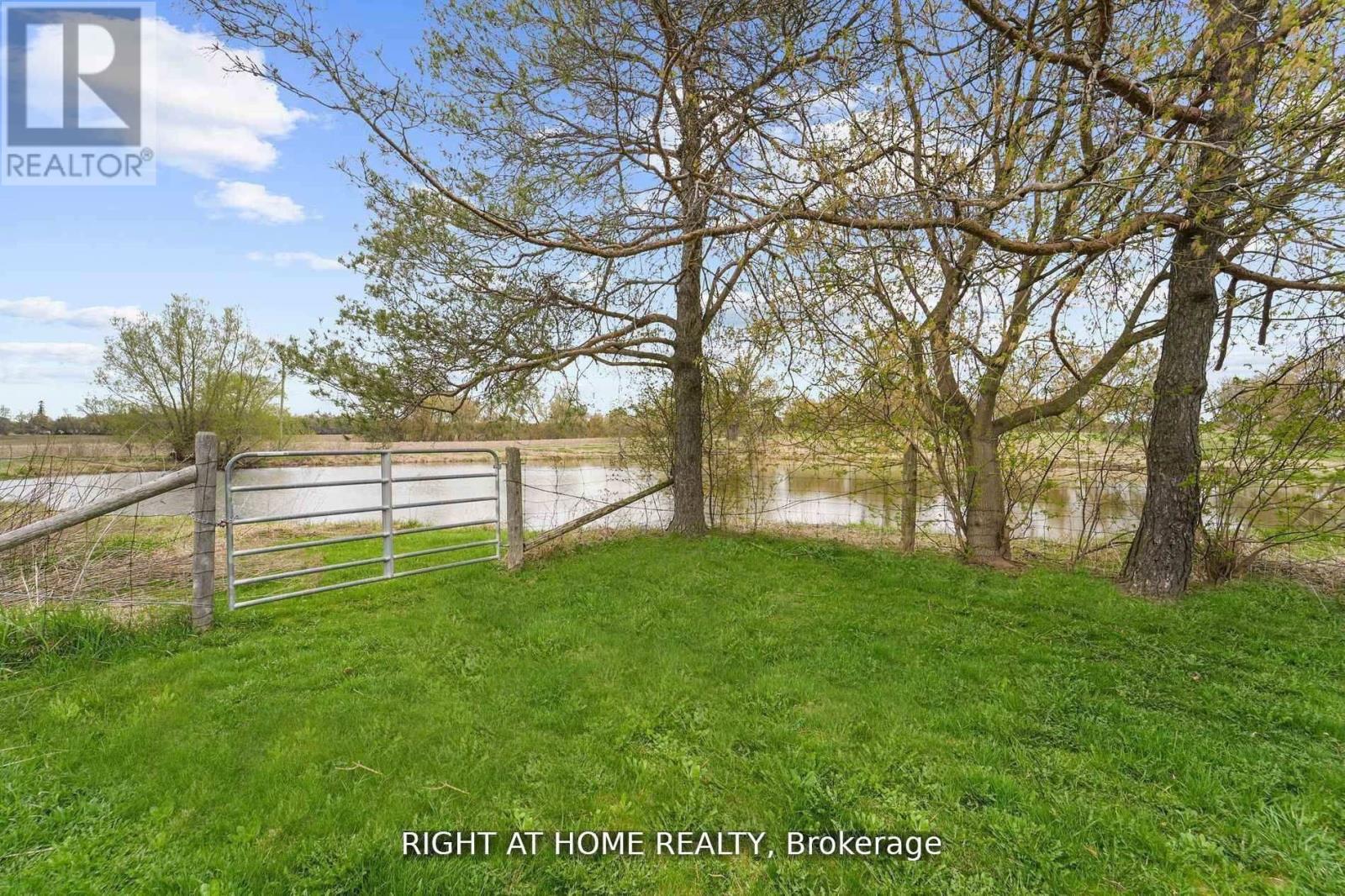 17083 WARDEN AVENUE - 28
