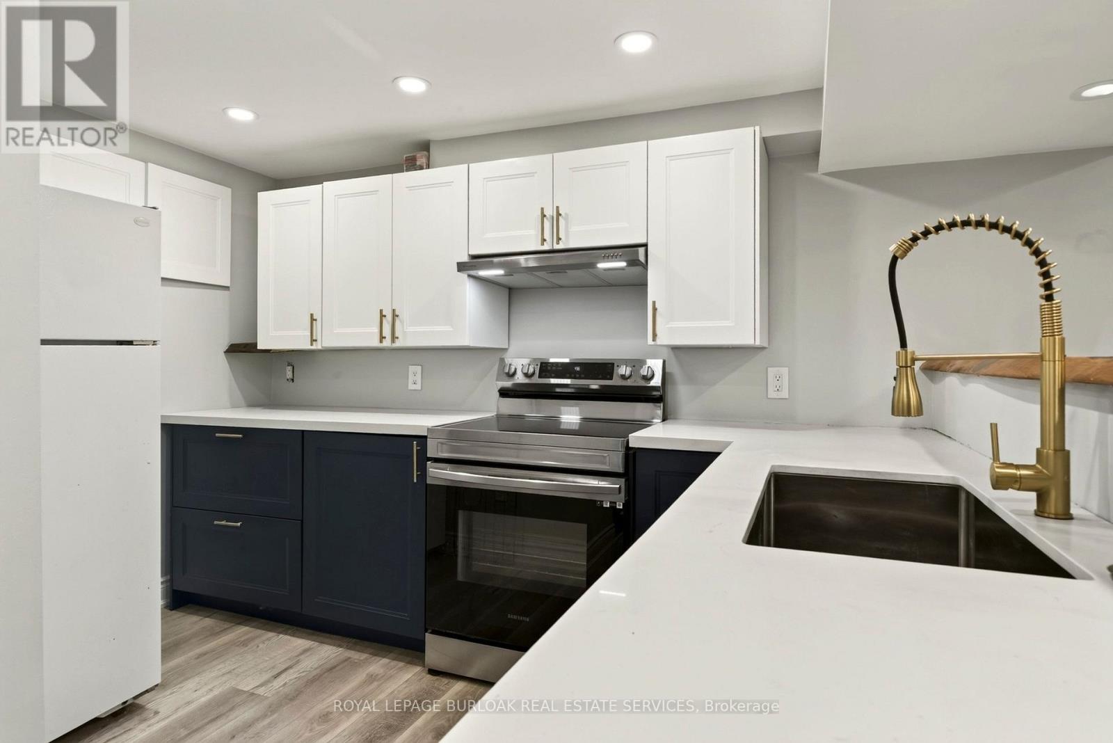 1 MAHONY AVENUE - 22
