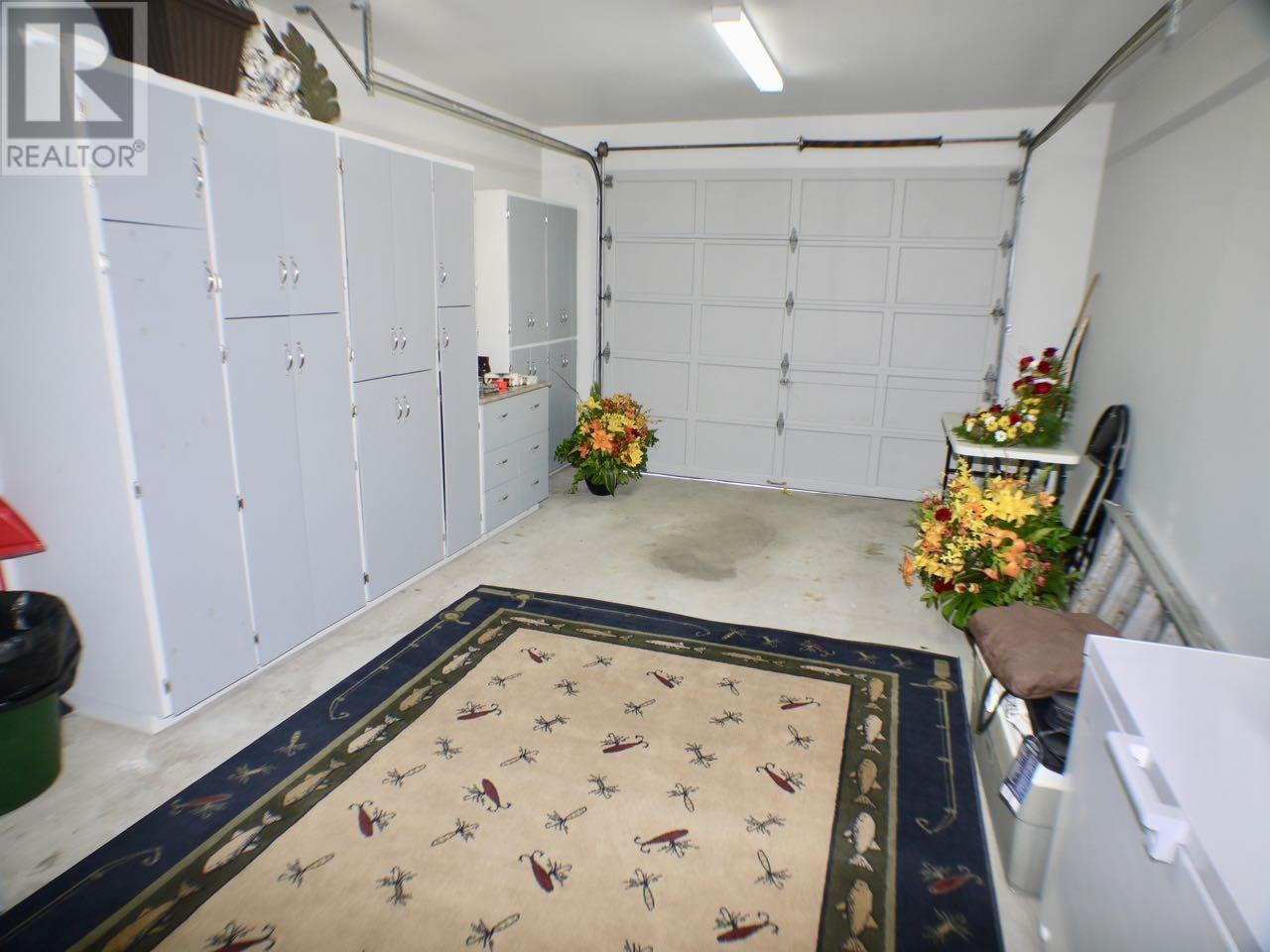 259 MEMORIAL AVE - 29