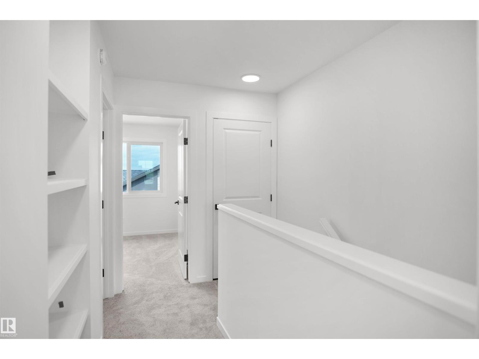 #93 3705 141 ST SW - 21