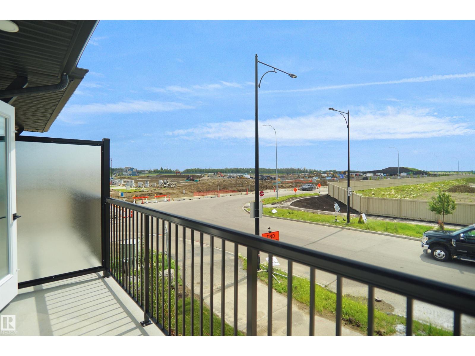 #93 3705 141 ST SW - 27