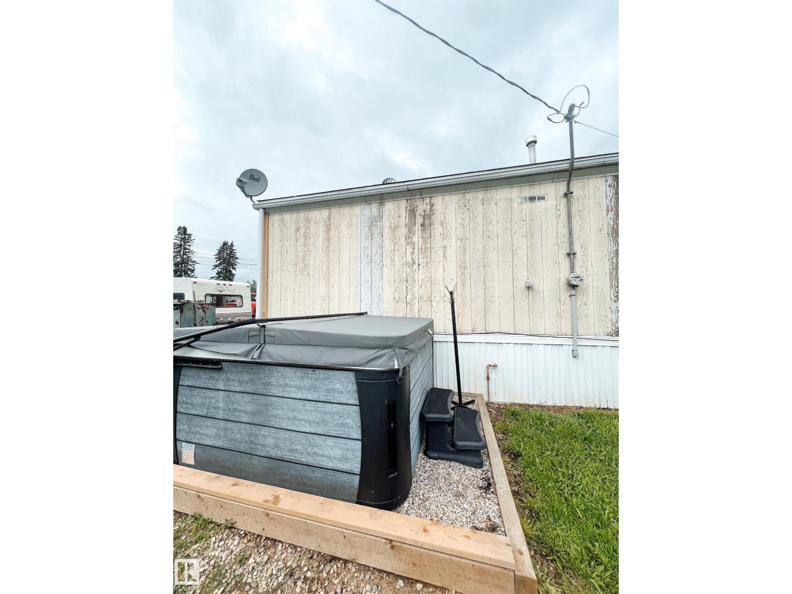 4912 52 ST - Image 19
