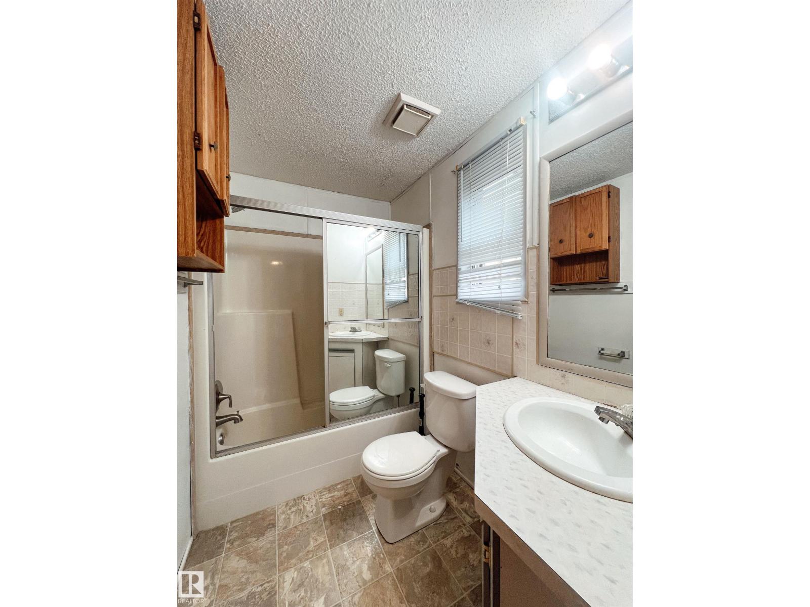 4912 52 ST - Image 15