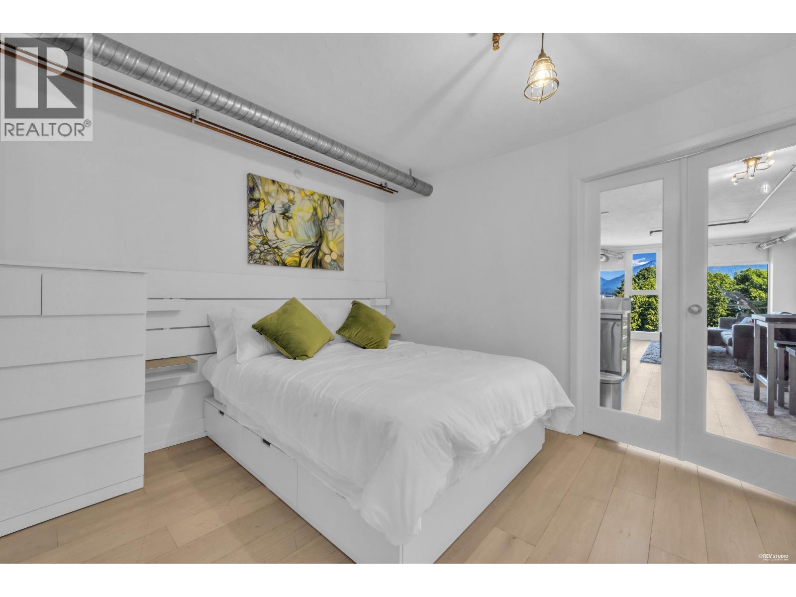 1 Bed, 1 Bath House for Sale in Vancouver – 608 27 ALEXANDER STREET, Vancouver – MLS# R3135295 - Image 17