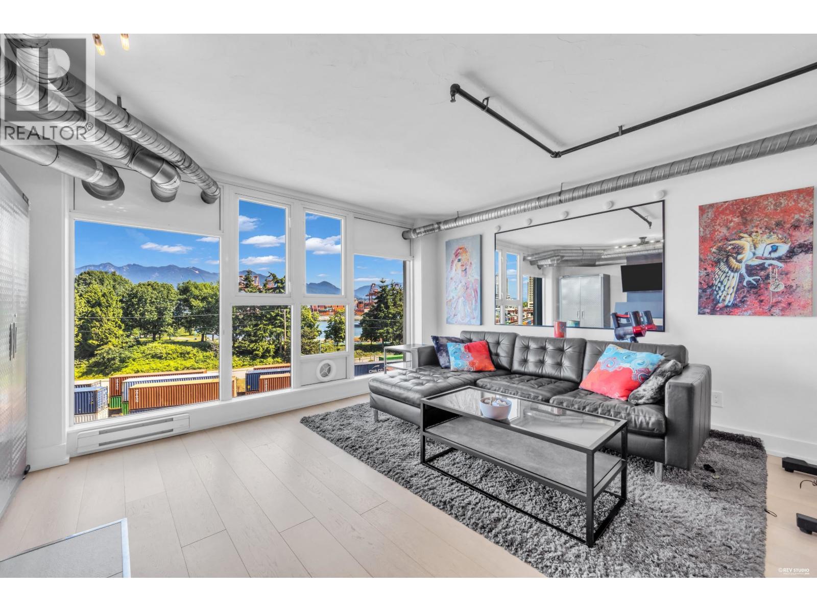 1 Bed, 1 Bath House for Sale in Vancouver – 608 27 ALEXANDER STREET, Vancouver – MLS# R3135295 - Image 12