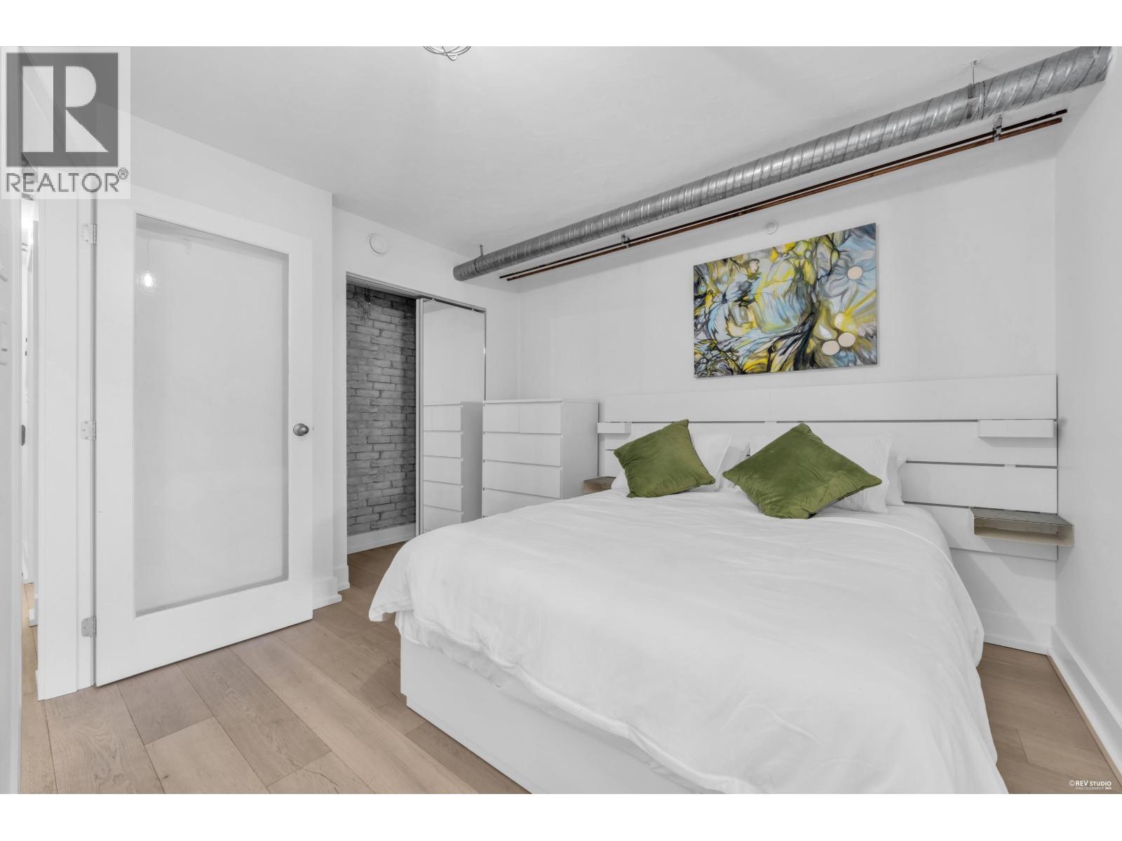 1 Bed, 1 Bath House for Sale in Vancouver – 608 27 ALEXANDER STREET, Vancouver – MLS# R3135295 - Image 16