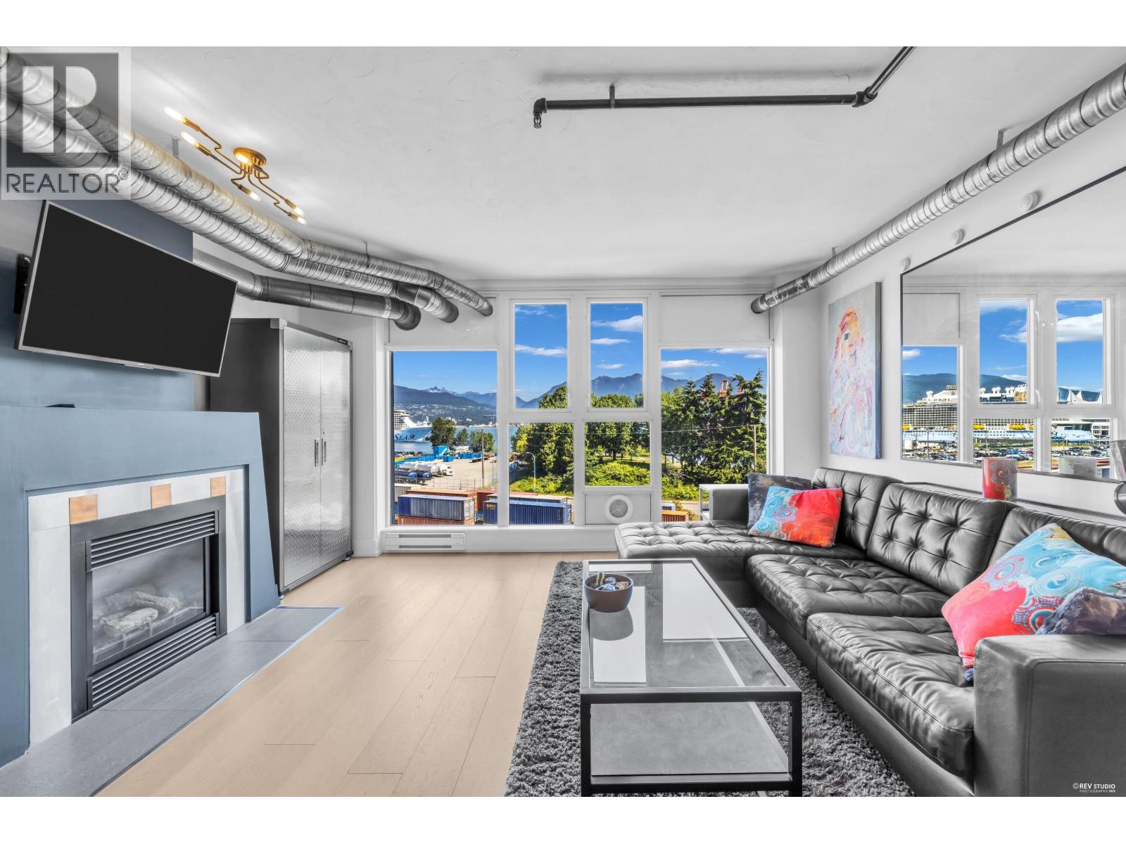 1 Bed, 1 Bath House for Sale in Vancouver – 608 27 ALEXANDER STREET, Vancouver – MLS# R3135295 - Image 7