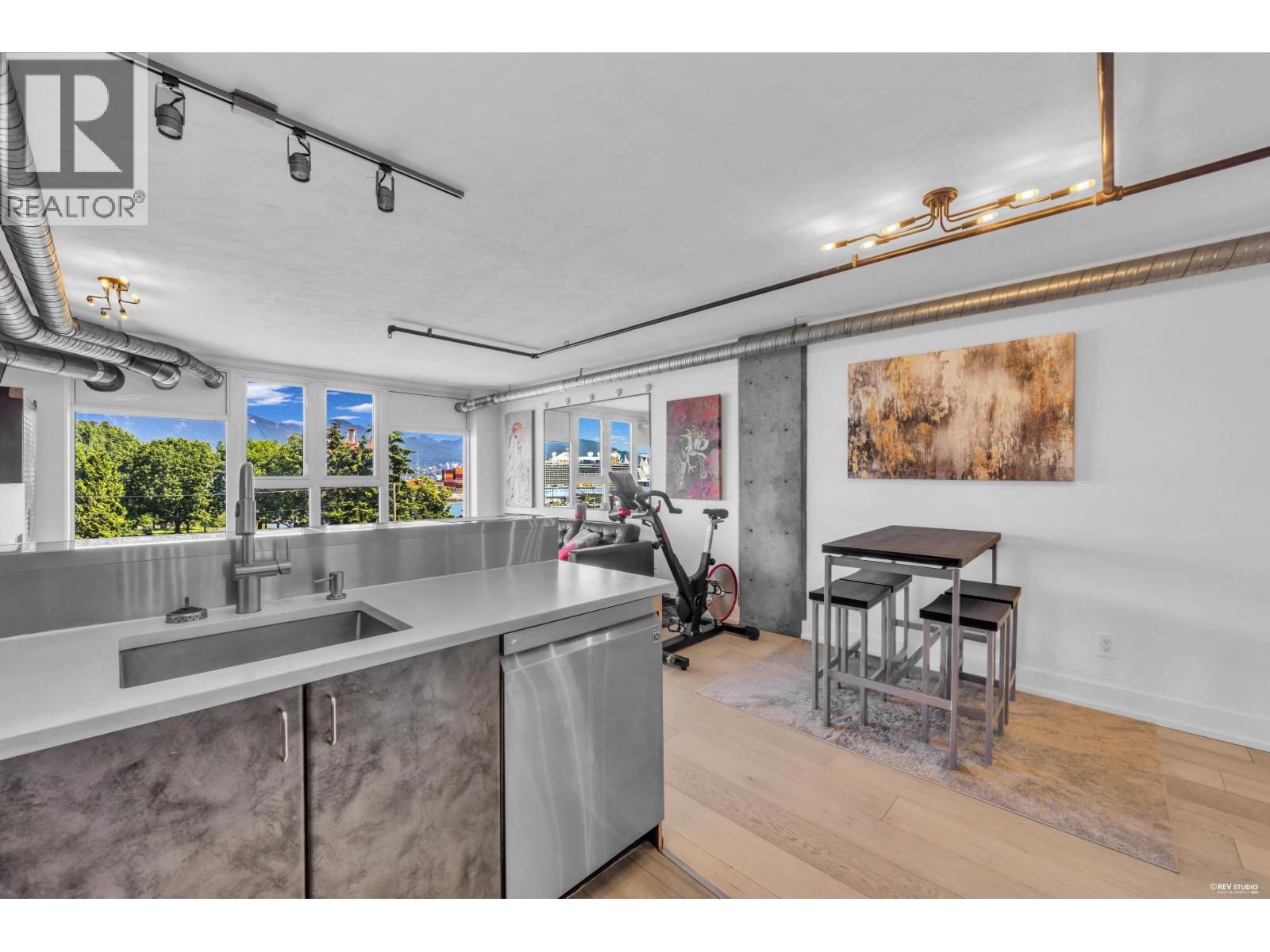 1 Bed, 1 Bath House for Sale in Vancouver – 608 27 ALEXANDER STREET, Vancouver – MLS# R3135295 - Image 10