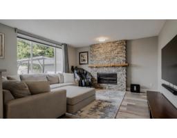 8277 153b Street, Surrey, BC V3S8K6 Photo 6