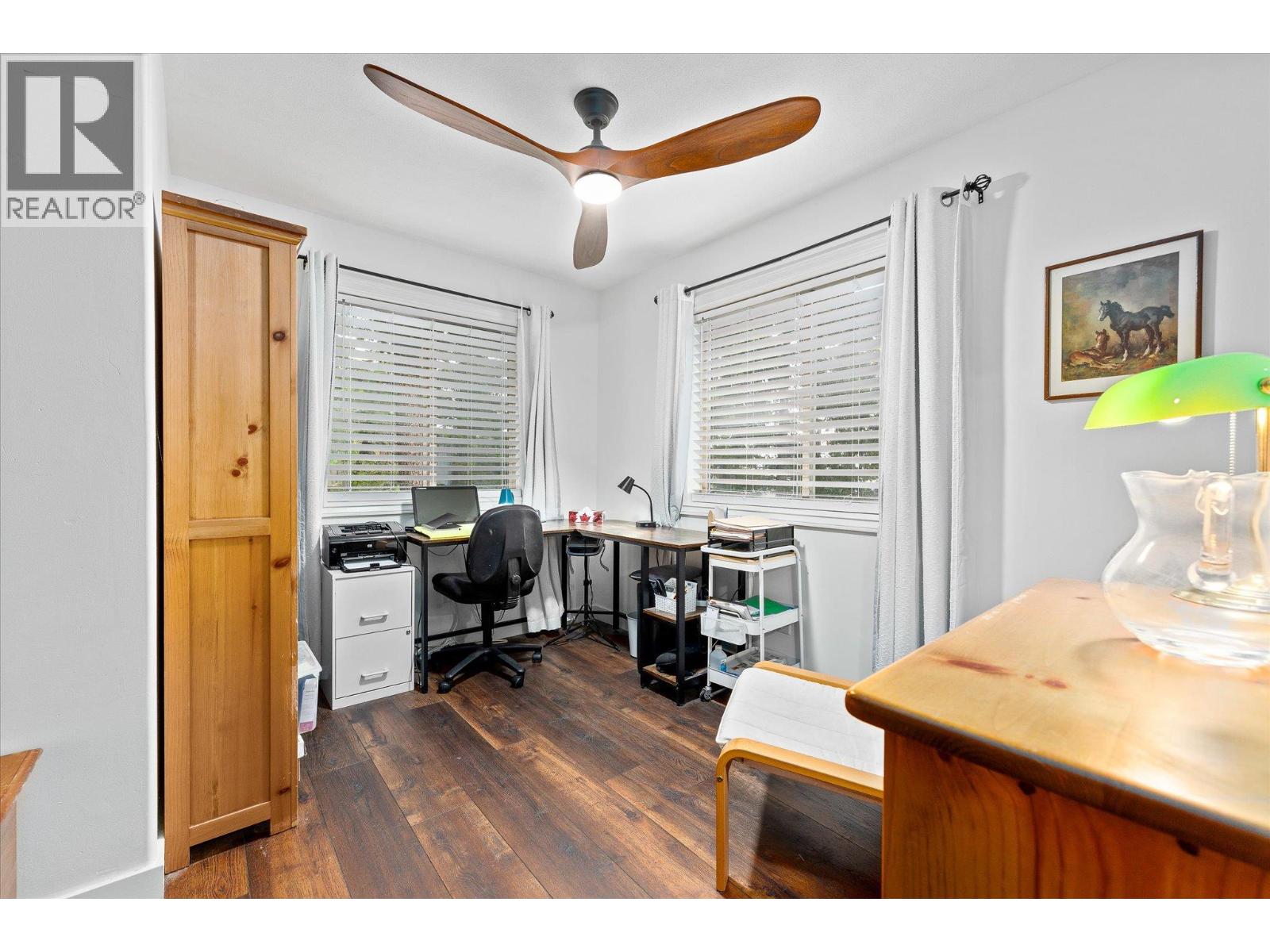 1957 Huckleberry Road - 55