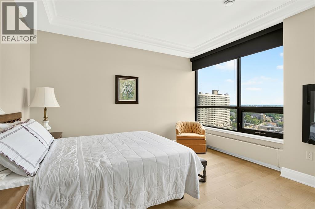 #1103 201 FRONT STREET North - 30
