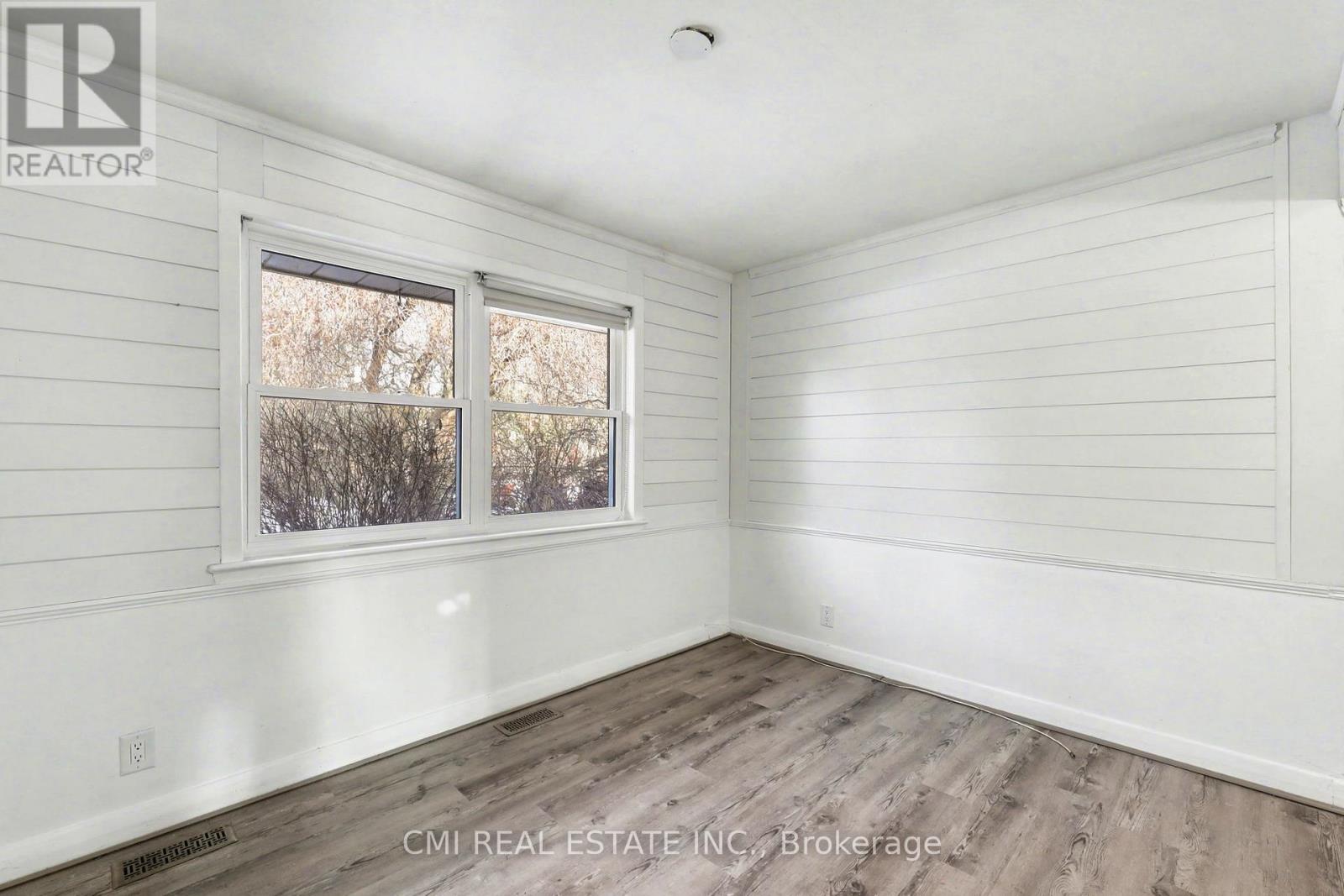 645 RIVERSIDE DRIVE - 15
