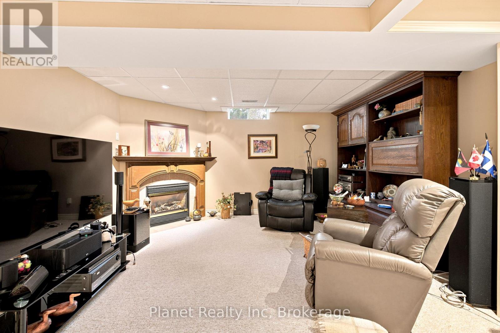 59 HONEYSUCKLE DRIVE - Image 31