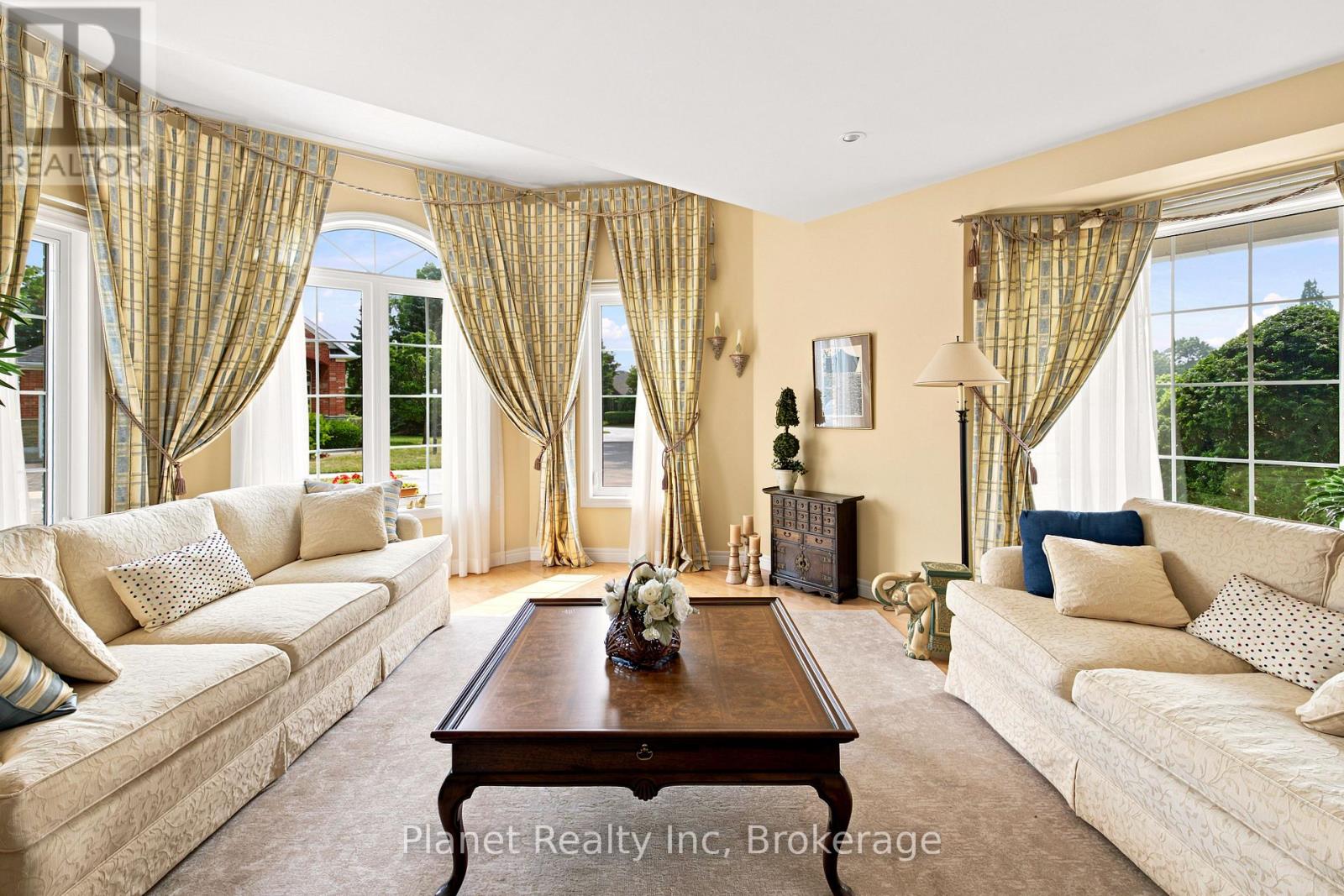 59 HONEYSUCKLE DRIVE - Image 7