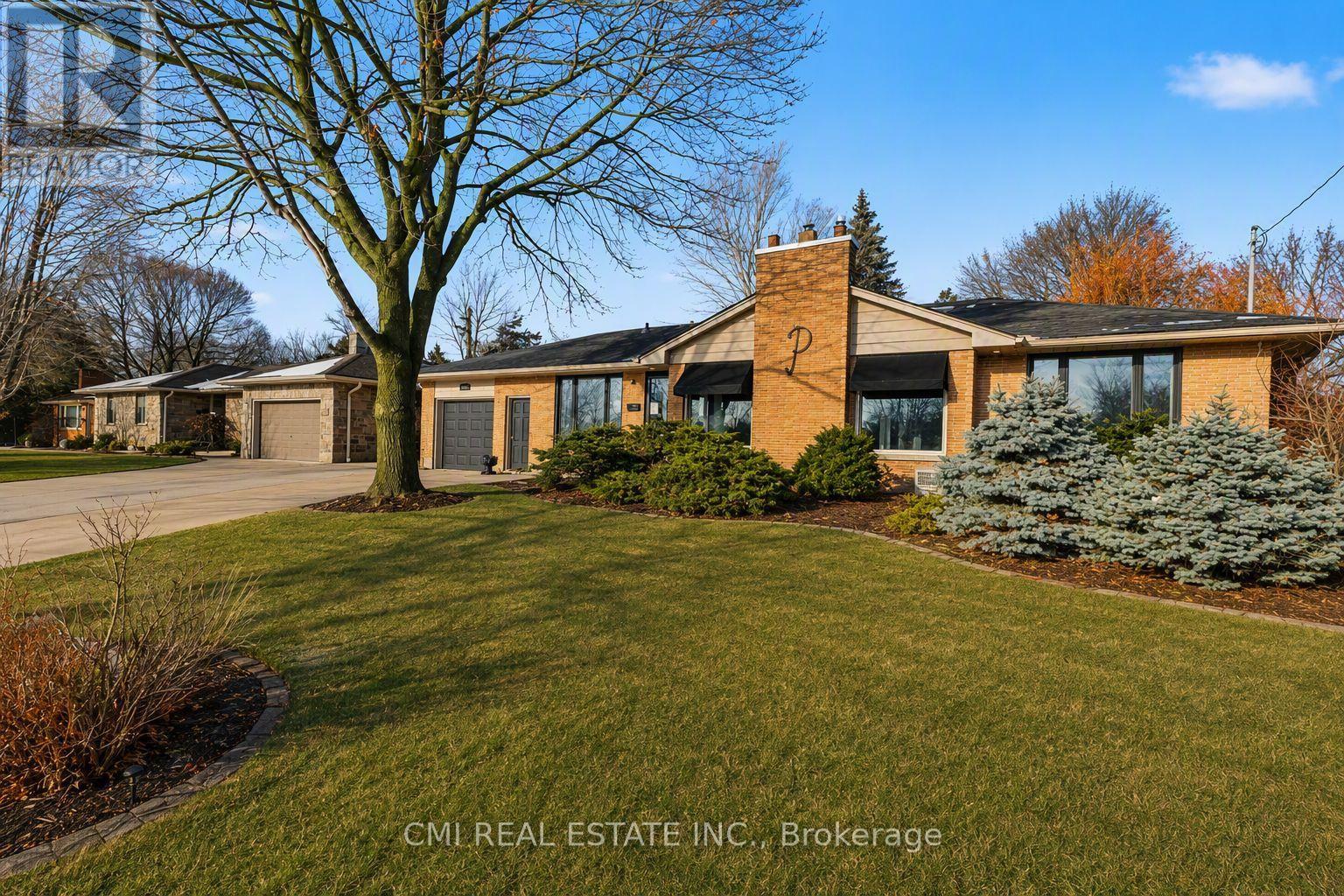645 RIVERSIDE DRIVE - Image 4