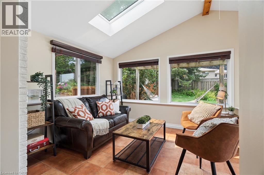 254 SOUTHWOOD Drive - Image 12