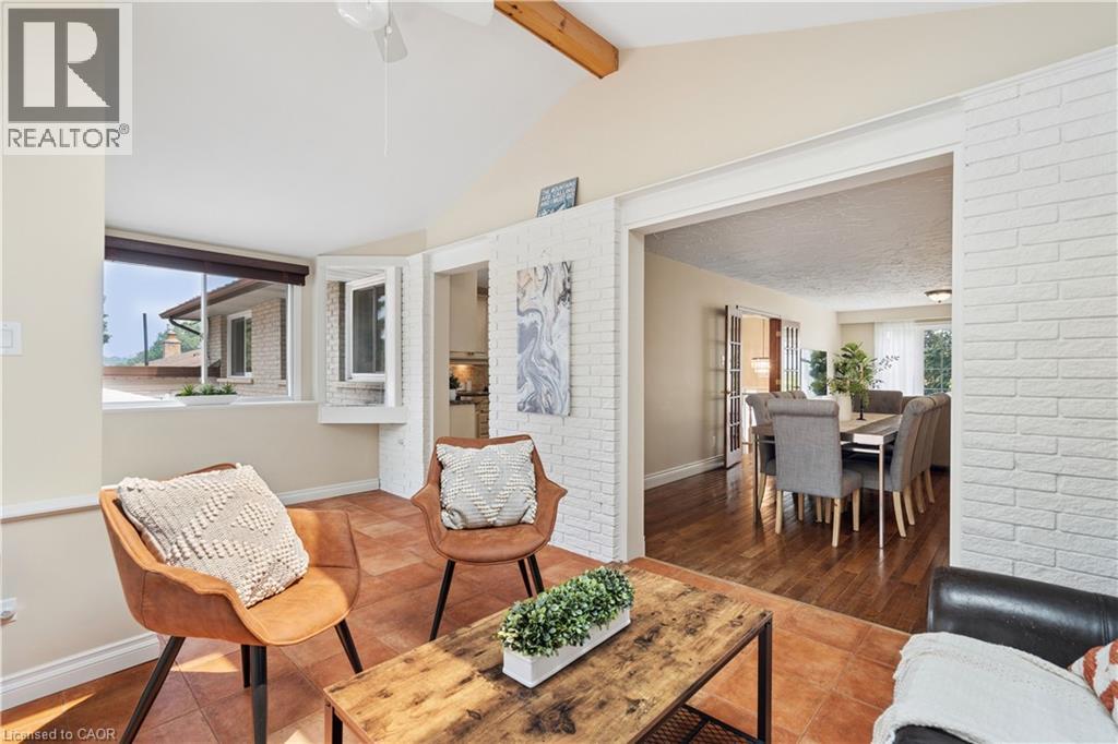 254 SOUTHWOOD Drive - Image 14
